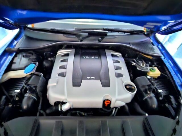 Ауди Ку 7, объемом двигателя 4.2 л и пробегом 211 тыс. км за 14500 $, фото 8 на Automoto.ua