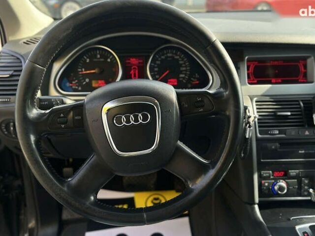 Ауди Ку 7, объемом двигателя 3 л и пробегом 208 тыс. км за 14000 $, фото 13 на Automoto.ua