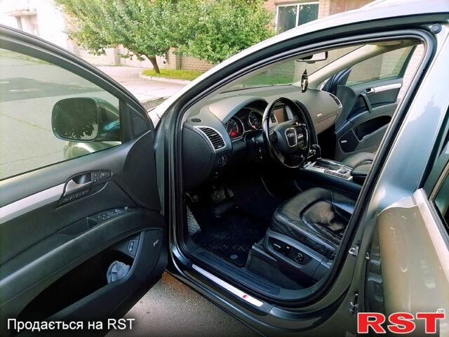 Ауди Ку 7, объемом двигателя 4.2 л и пробегом 295 тыс. км за 12000 $, фото 5 на Automoto.ua