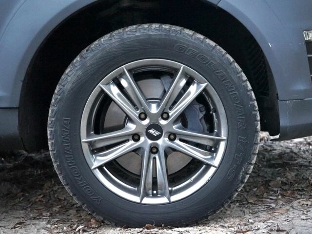 Ауди Ку 7, объемом двигателя 4.2 л и пробегом 298 тыс. км за 14999 $, фото 6 на Automoto.ua