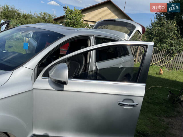 Ауди Ку 7, объемом двигателя 2.97 л и пробегом 204 тыс. км за 20000 $, фото 9 на Automoto.ua