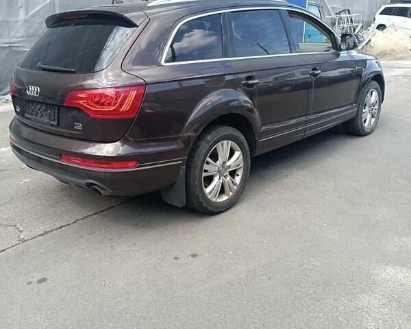 Ауді Ку 7, об'ємом двигуна 3 л та пробігом 277 тис. км за 12500 $, фото 6 на Automoto.ua