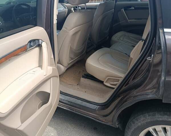 Ауді Ку 7, об'ємом двигуна 3 л та пробігом 277 тис. км за 12500 $, фото 11 на Automoto.ua