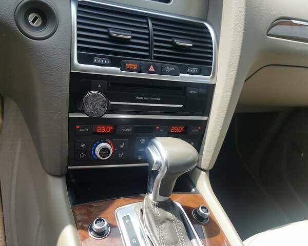 Ауди Ку 7, объемом двигателя 2.97 л и пробегом 230 тыс. км за 20000 $, фото 8 на Automoto.ua