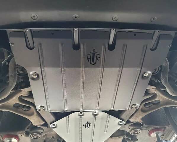 Ауді Ку 7, об'ємом двигуна 2.97 л та пробігом 340 тис. км за 17000 $, фото 35 на Automoto.ua