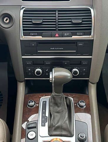 Ауди Ку 7, объемом двигателя 3 л и пробегом 300 тыс. км за 17950 $, фото 18 на Automoto.ua