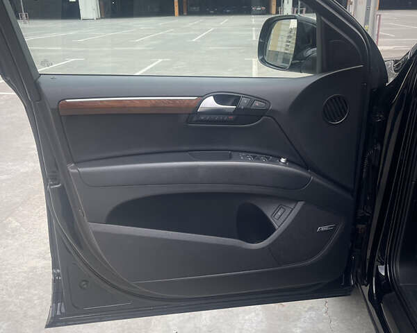 Ауді Ку 7, об'ємом двигуна 3 л та пробігом 341 тис. км за 19500 $, фото 14 на Automoto.ua