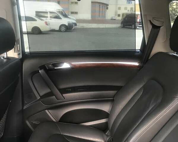 Ауді Ку 7, об'ємом двигуна 2.97 л та пробігом 243 тис. км за 23900 $, фото 18 на Automoto.ua