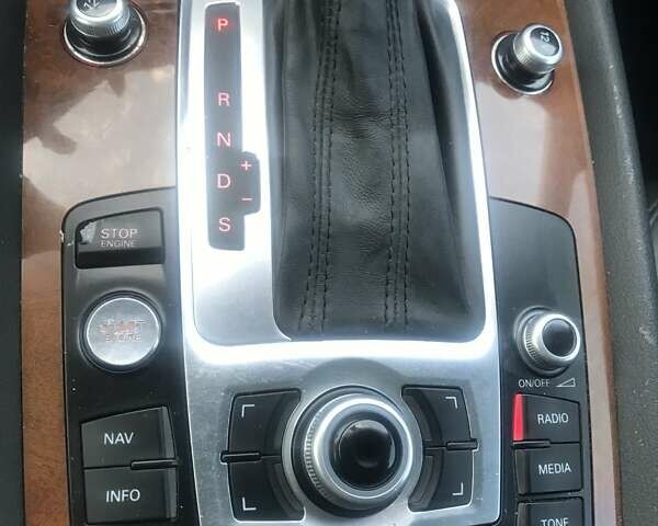 Ауді Ку 7, об'ємом двигуна 2.97 л та пробігом 243 тис. км за 23900 $, фото 12 на Automoto.ua