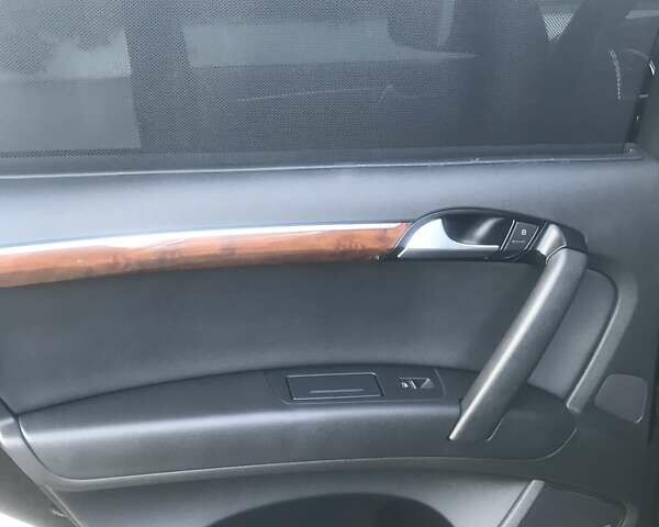 Ауді Ку 7, об'ємом двигуна 2.97 л та пробігом 243 тис. км за 23900 $, фото 24 на Automoto.ua