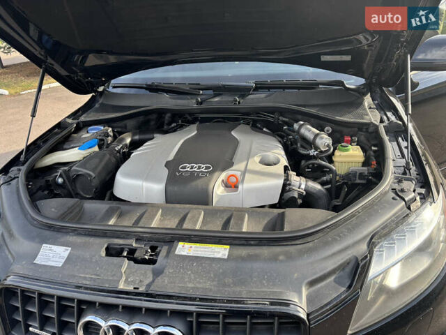 Ауди Ку 7, объемом двигателя 3 л и пробегом 280 тыс. км за 23000 $, фото 6 на Automoto.ua