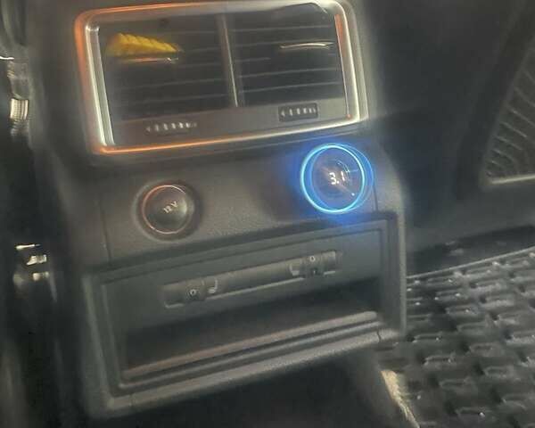 Ауді Ку 7, об'ємом двигуна 3 л та пробігом 367 тис. км за 23000 $, фото 26 на Automoto.ua