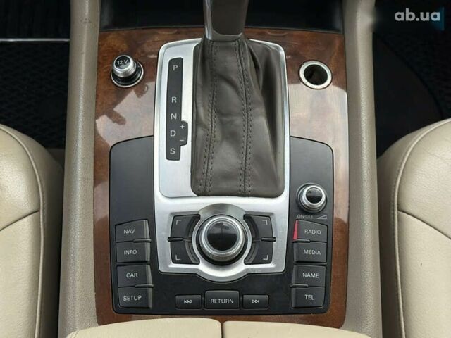 Ауди Ку 7, объемом двигателя 3 л и пробегом 304 тыс. км за 15950 $, фото 24 на Automoto.ua