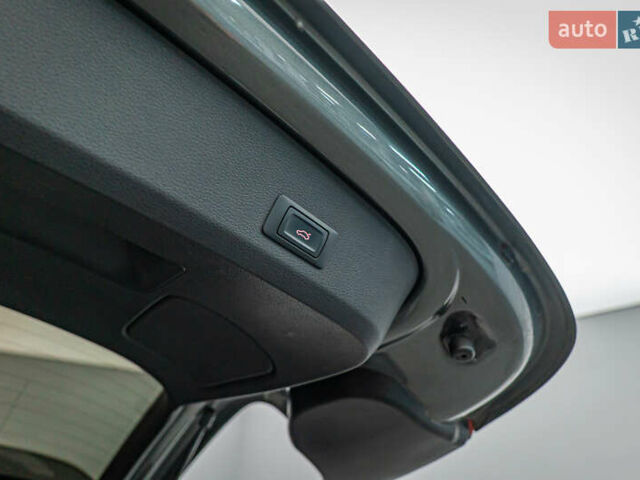 Ауди Ку 7, объемом двигателя 3 л и пробегом 208 тыс. км за 19486 $, фото 7 на Automoto.ua