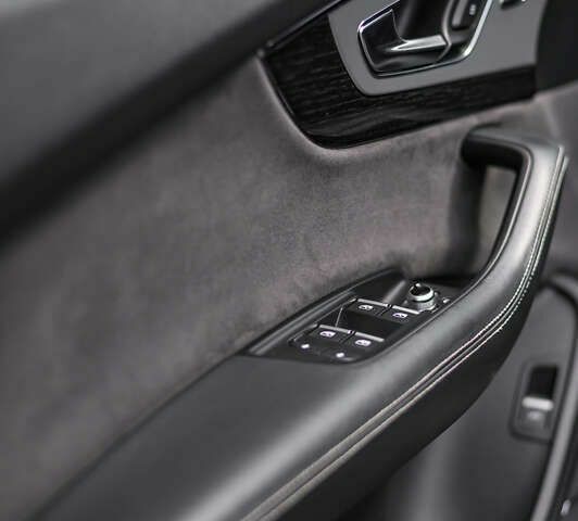 Ауди Ку 7, объемом двигателя 3 л и пробегом 232 тыс. км за 36500 $, фото 22 на Automoto.ua