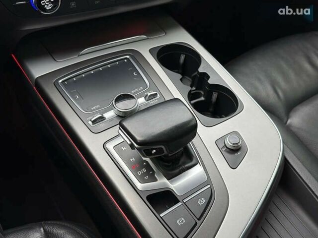 Ауди Ку 7, объемом двигателя 3 л и пробегом 254 тыс. км за 29700 $, фото 24 на Automoto.ua