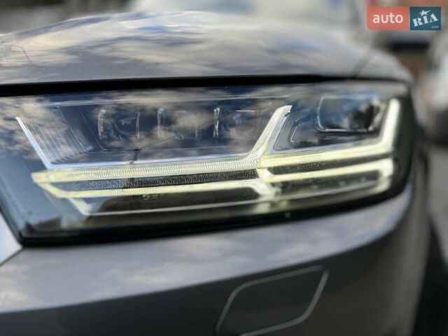 Ауди Ку 7, объемом двигателя 2.97 л и пробегом 240 тыс. км за 37500 $, фото 18 на Automoto.ua