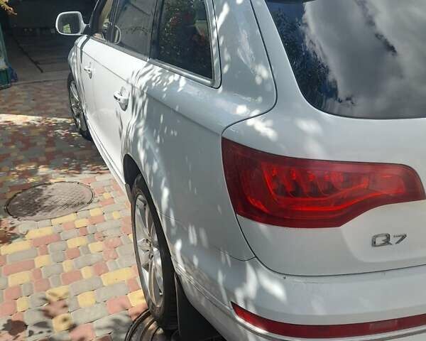 Ауді Ку 7, об'ємом двигуна 3 л та пробігом 178 тис. км за 21200 $, фото 5 на Automoto.ua