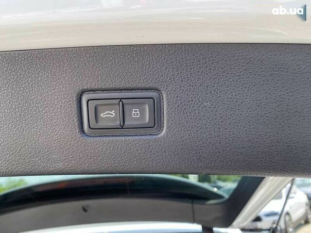 Ауди Ку 7, объемом двигателя 3 л и пробегом 200 тыс. км за 23900 $, фото 27 на Automoto.ua