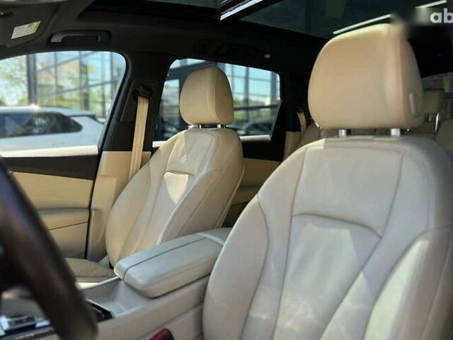 Ауди Ку 7, объемом двигателя 2 л и пробегом 109 тыс. км за 26300 $, фото 12 на Automoto.ua