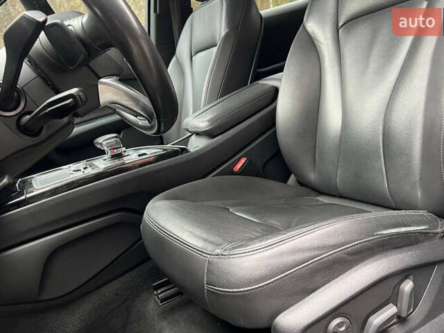 Ауди Ку 7, объемом двигателя 3 л и пробегом 160 тыс. км за 27000 $, фото 7 на Automoto.ua
