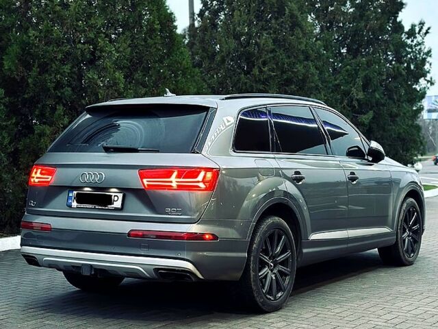 Ауди Ку 7, объемом двигателя 3 л и пробегом 175 тыс. км за 27500 $, фото 4 на Automoto.ua