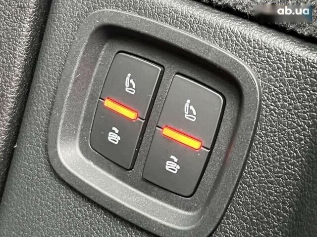 Ауди Ку 7, объемом двигателя 3 л и пробегом 221 тыс. км за 30500 $, фото 26 на Automoto.ua