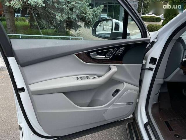 Ауді Ку 7, об'ємом двигуна 3 л та пробігом 159 тис. км за 25999 $, фото 17 на Automoto.ua