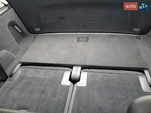 Ауди Ку 7, объемом двигателя 3 л и пробегом 200 тыс. км за 27000 $, фото 8 на Automoto.ua