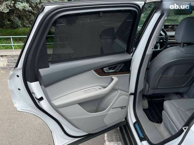 Ауді Ку 7, об'ємом двигуна 3 л та пробігом 159 тис. км за 25999 $, фото 22 на Automoto.ua