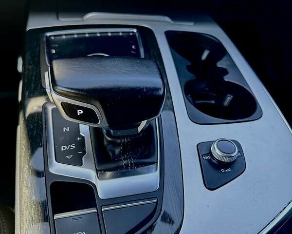 Ауди Ку 7, объемом двигателя 3 л и пробегом 198 тыс. км за 29100 $, фото 22 на Automoto.ua