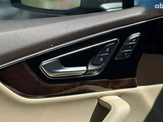 Ауди Ку 7, объемом двигателя 2 л и пробегом 109 тыс. км за 26300 $, фото 8 на Automoto.ua