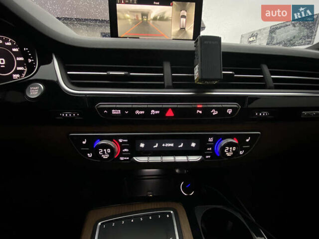 Ауди Ку 7, объемом двигателя 3 л и пробегом 180 тыс. км за 29900 $, фото 24 на Automoto.ua