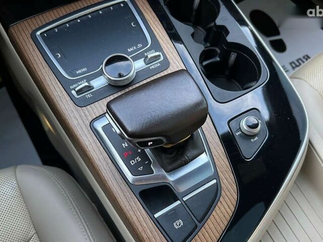 Ауді Ку 7, об'ємом двигуна 3 л та пробігом 124 тис. км за 33200 $, фото 17 на Automoto.ua