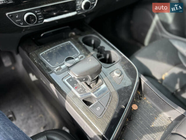 Ауді Ку 7, об'ємом двигуна 3 л та пробігом 200 тис. км за 16200 $, фото 27 на Automoto.ua