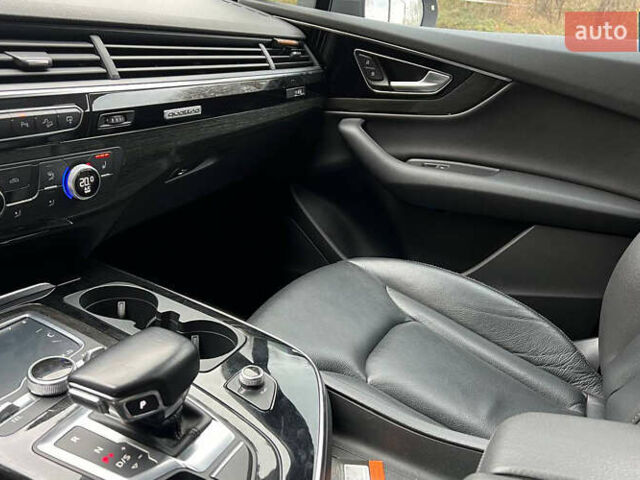 Ауди Ку 7, объемом двигателя 3 л и пробегом 160 тыс. км за 27000 $, фото 12 на Automoto.ua