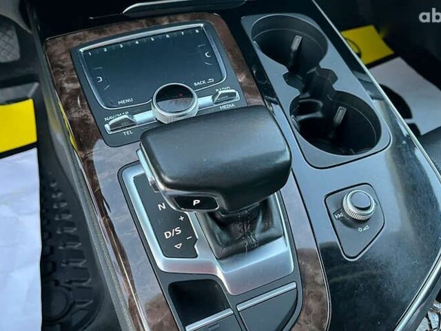 Ауді Ку 7, об'ємом двигуна 3 л та пробігом 178 тис. км за 32900 $, фото 13 на Automoto.ua