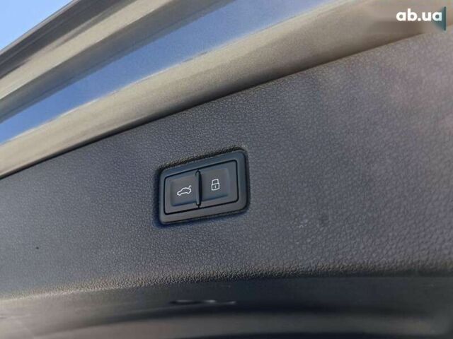 Ауді Ку 7, об'ємом двигуна 3 л та пробігом 100 тис. км за 34990 $, фото 27 на Automoto.ua