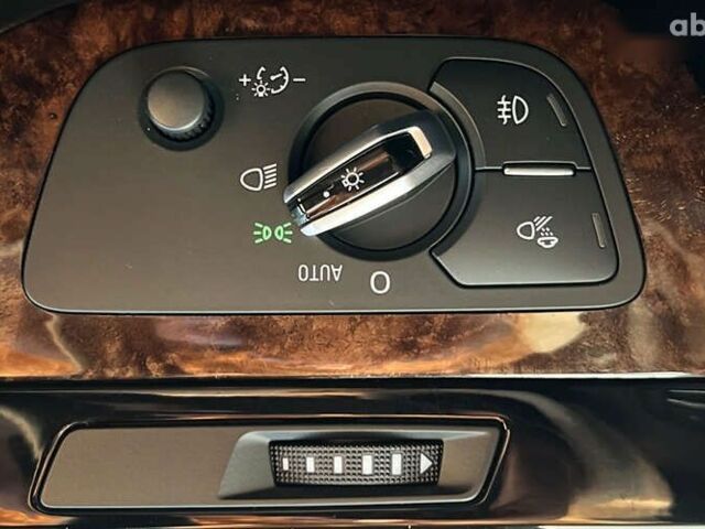 Ауди Ку 7, объемом двигателя 3 л и пробегом 175 тыс. км за 25300 $, фото 16 на Automoto.ua