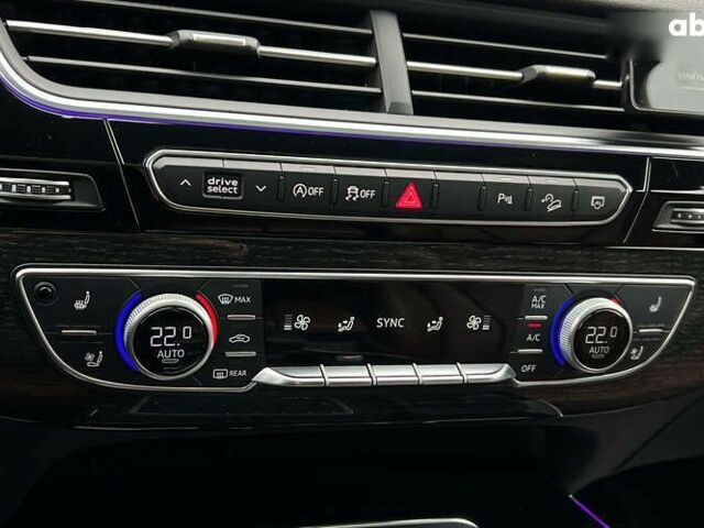 Ауди Ку 7, объемом двигателя 3 л и пробегом 120 тыс. км за 32700 $, фото 20 на Automoto.ua