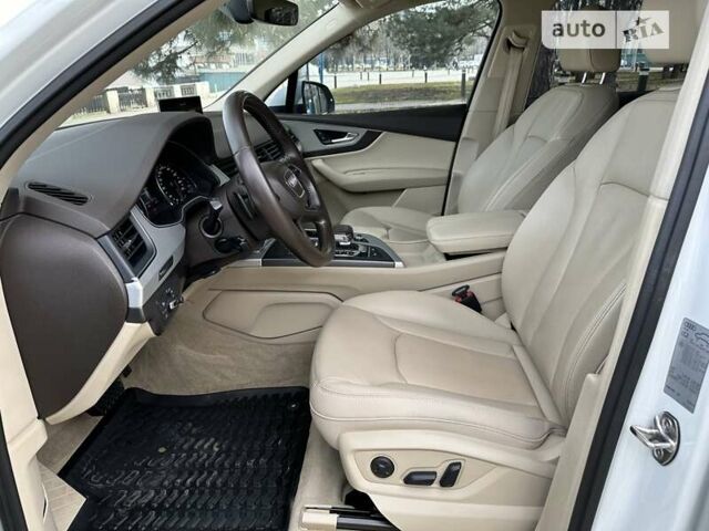 Ауди Ку 7, объемом двигателя 2.97 л и пробегом 142 тыс. км за 37900 $, фото 12 на Automoto.ua