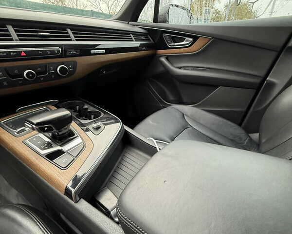 Ауди Ку 7, объемом двигателя 2 л и пробегом 252 тыс. км за 22500 $, фото 15 на Automoto.ua