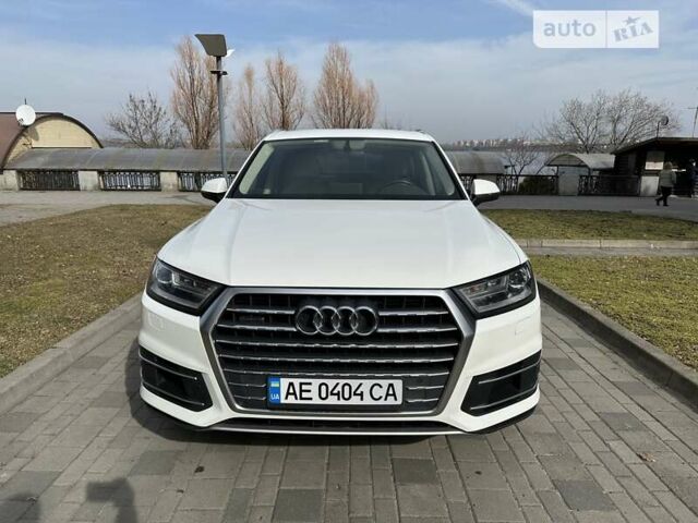 Ауди Ку 7, объемом двигателя 2.97 л и пробегом 142 тыс. км за 37900 $, фото 1 на Automoto.ua