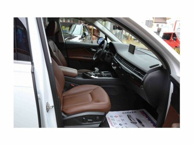 Ауди Ку 7, объемом двигателя 0 л и пробегом 70 тыс. км за 49900 $, фото 11 на Automoto.ua