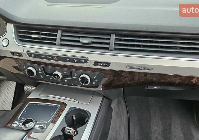 Ауди Ку 7, объемом двигателя 1.98 л и пробегом 199 тыс. км за 25000 $, фото 8 на Automoto.ua