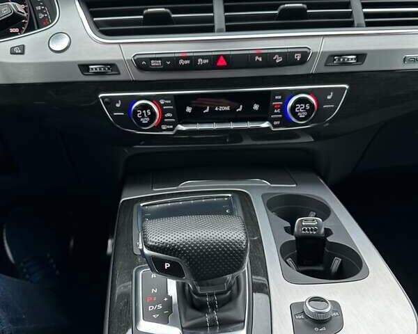 Ауді Ку 7, об'ємом двигуна 3 л та пробігом 129 тис. км за 41500 $, фото 8 на Automoto.ua