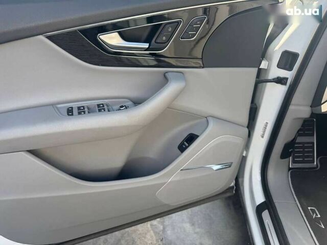 Ауди Ку 7, объемом двигателя 3 л и пробегом 20 тыс. км за 17800 $, фото 8 на Automoto.ua