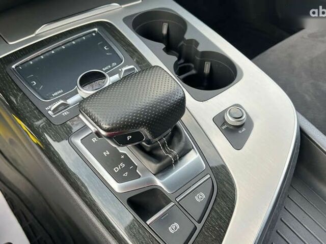 Ауди Ку 7, объемом двигателя 3 л и пробегом 224 тыс. км за 43000 $, фото 11 на Automoto.ua