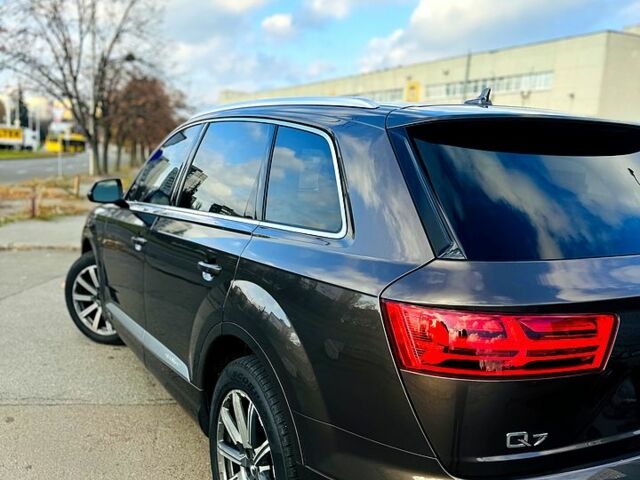 Ауди Ку 7, объемом двигателя 30 л и пробегом 300 тыс. км за 23000 $, фото 13 на Automoto.ua