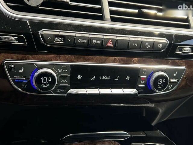 Ауді Ку 7, об'ємом двигуна 3 л та пробігом 220 тис. км за 49700 $, фото 21 на Automoto.ua